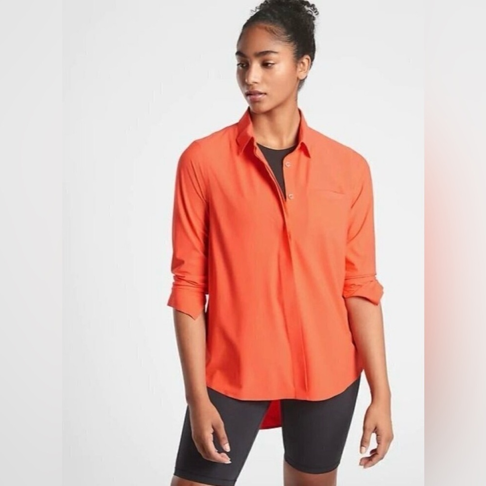Athleta Fabulous Urbanite Button Top, Size XS